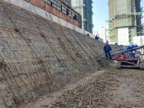 北塔建筑边坡支护